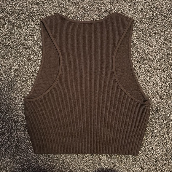 Aritzia High Neck Tank - Picture 2 of 2